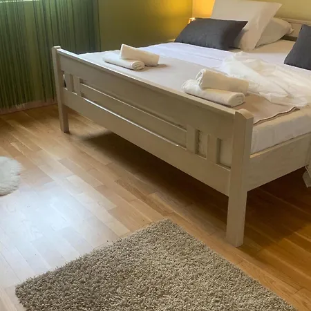 Julia - One Bedroom 4 Apartman
