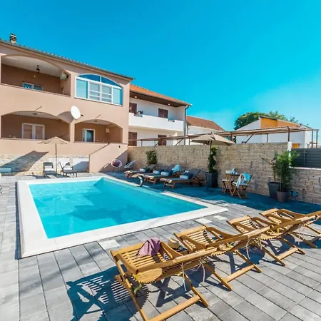 Apartment Julia - One Bedroom 4 *